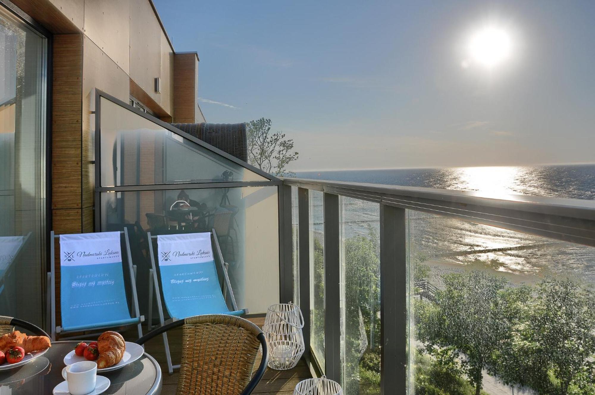 Apartament Z Widokiem Na Morze- Ustronie Apartments Nadmorski Luksus Apartamenty Устроне-Морске Экстерьер фото